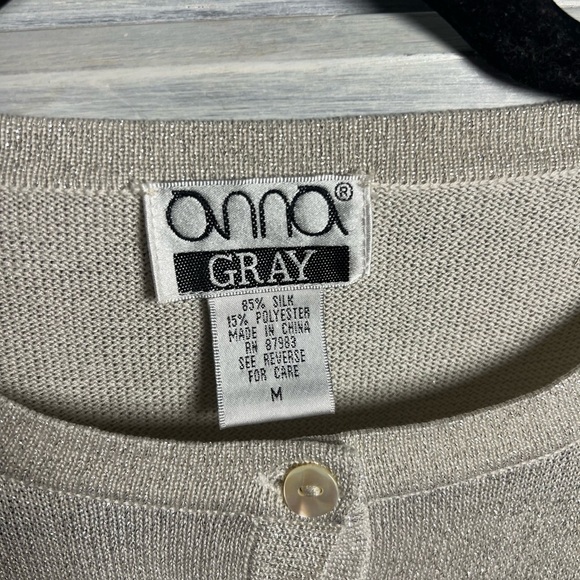 Vintage Anna Gray Lightweight Metallic Silk‎ Cardigan Sweater Classic - Picture 5 of 6